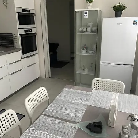 Apartman Nitra Διαμέρισμα *
